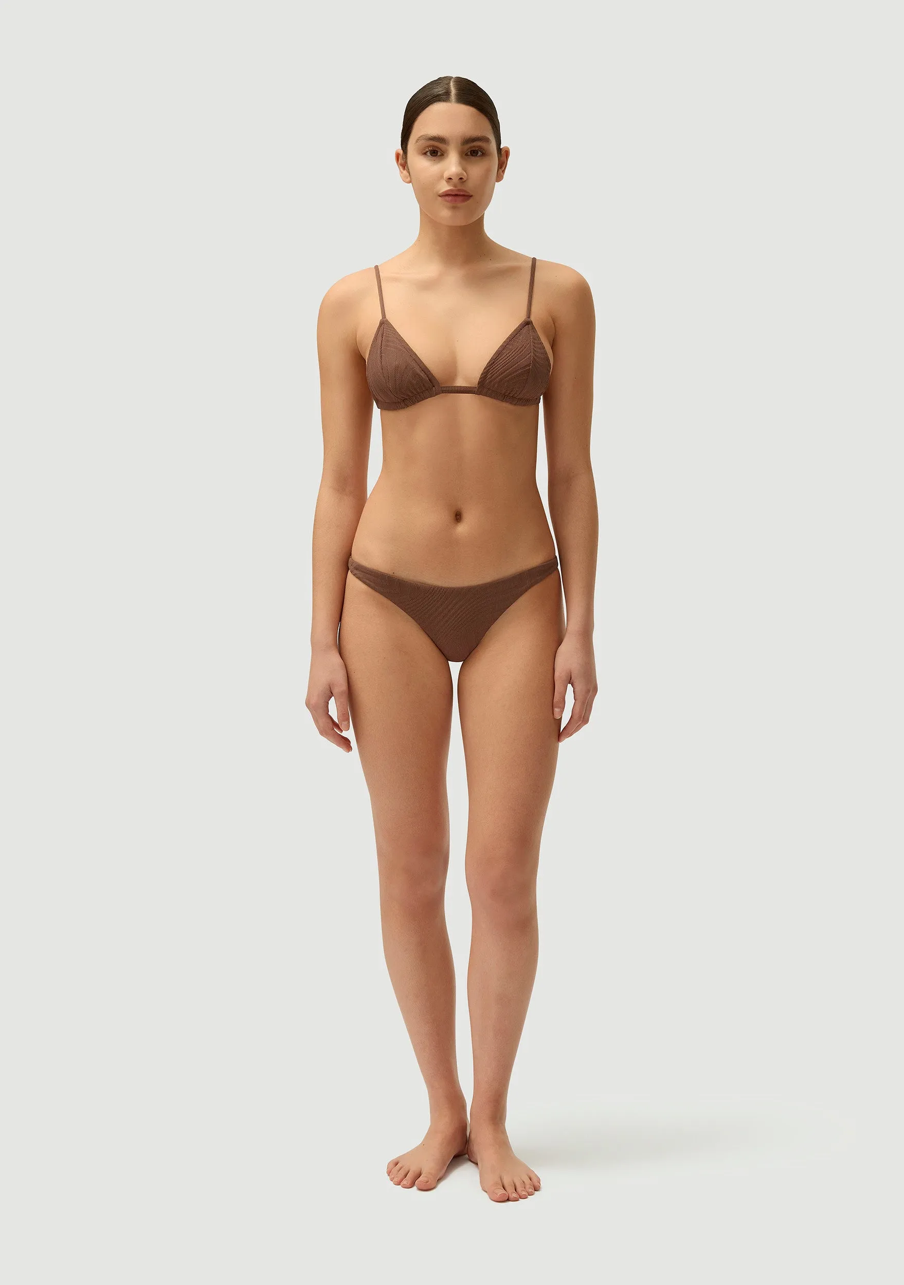 Mr Smith Bottom | Pinecone sold by Fella product image thumbnail 2