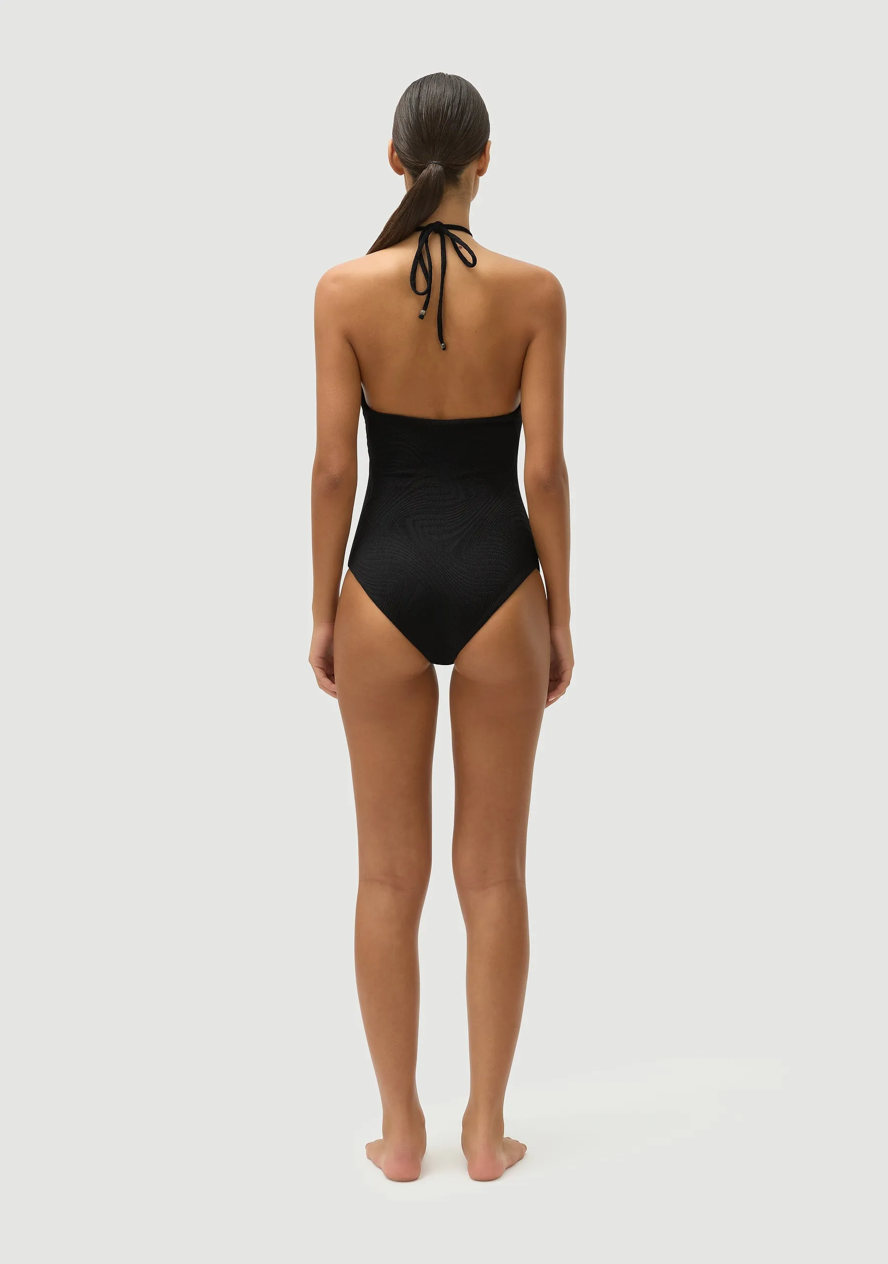 Christobal Full Piece | Noir sold by Fella product image thumbnail 5