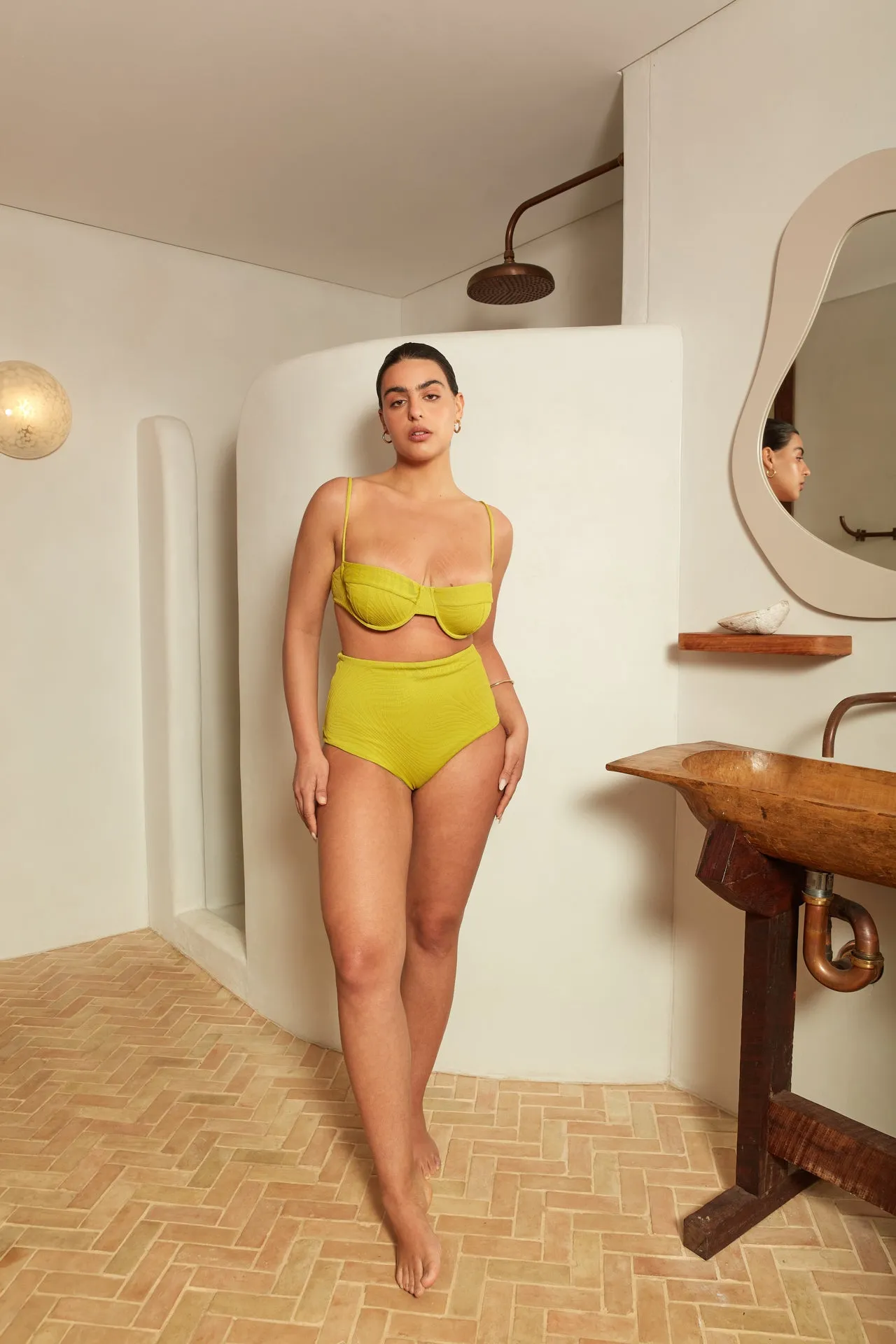 Apollo Top | Kiwi sold by Fella product image thumbnail 2