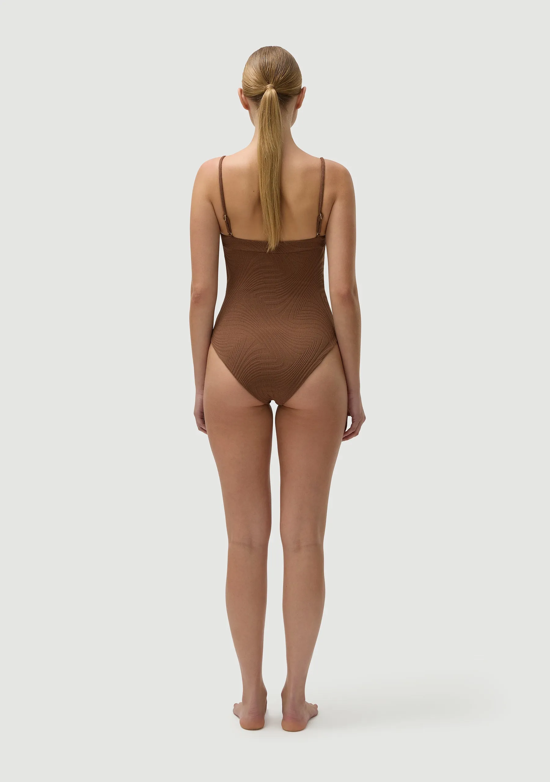 Phillip Full Piece | Pinecone sold by Fella product image thumbnail 5