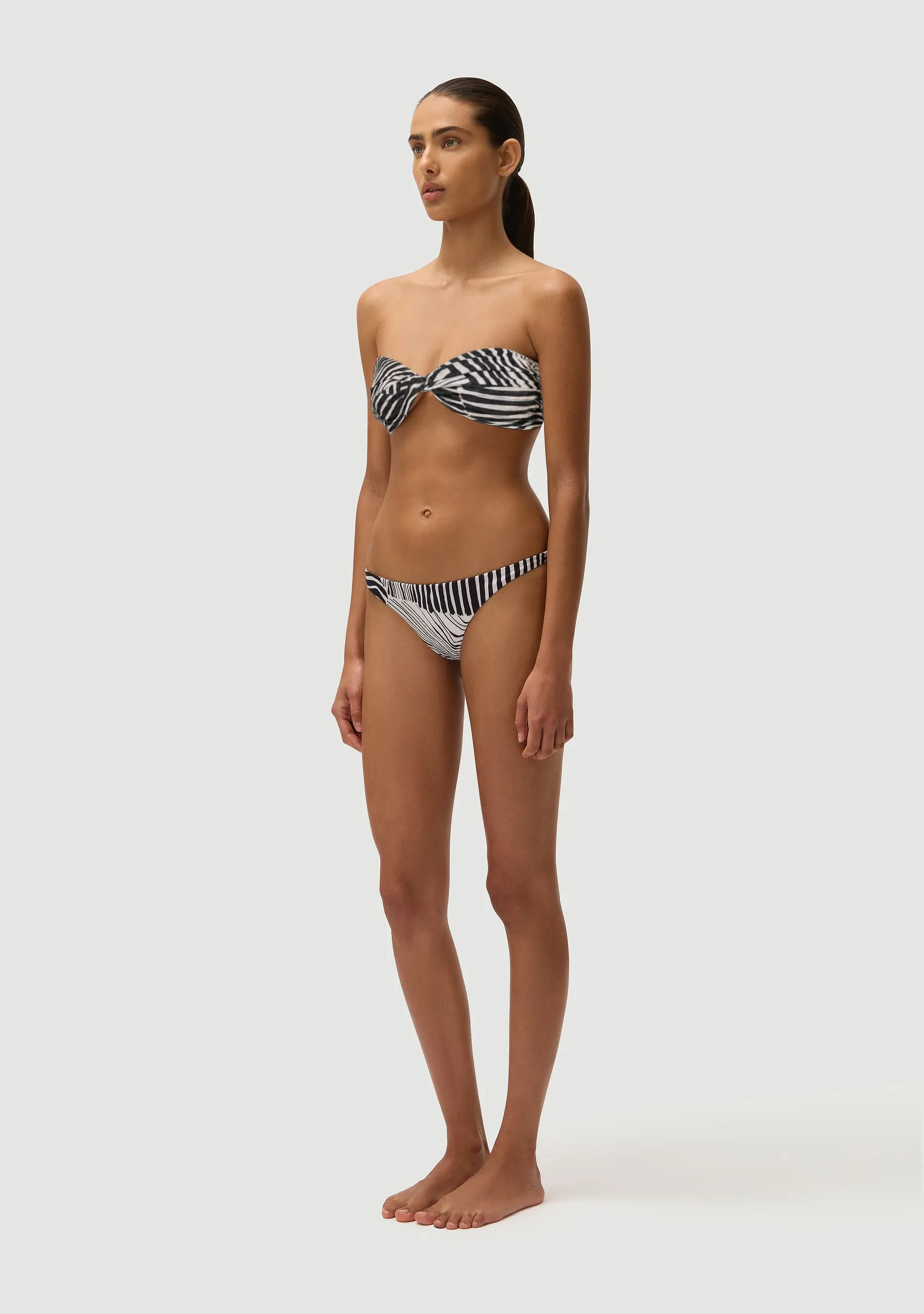 Bernie Top | Zebra sold by Fella product image thumbnail 3
