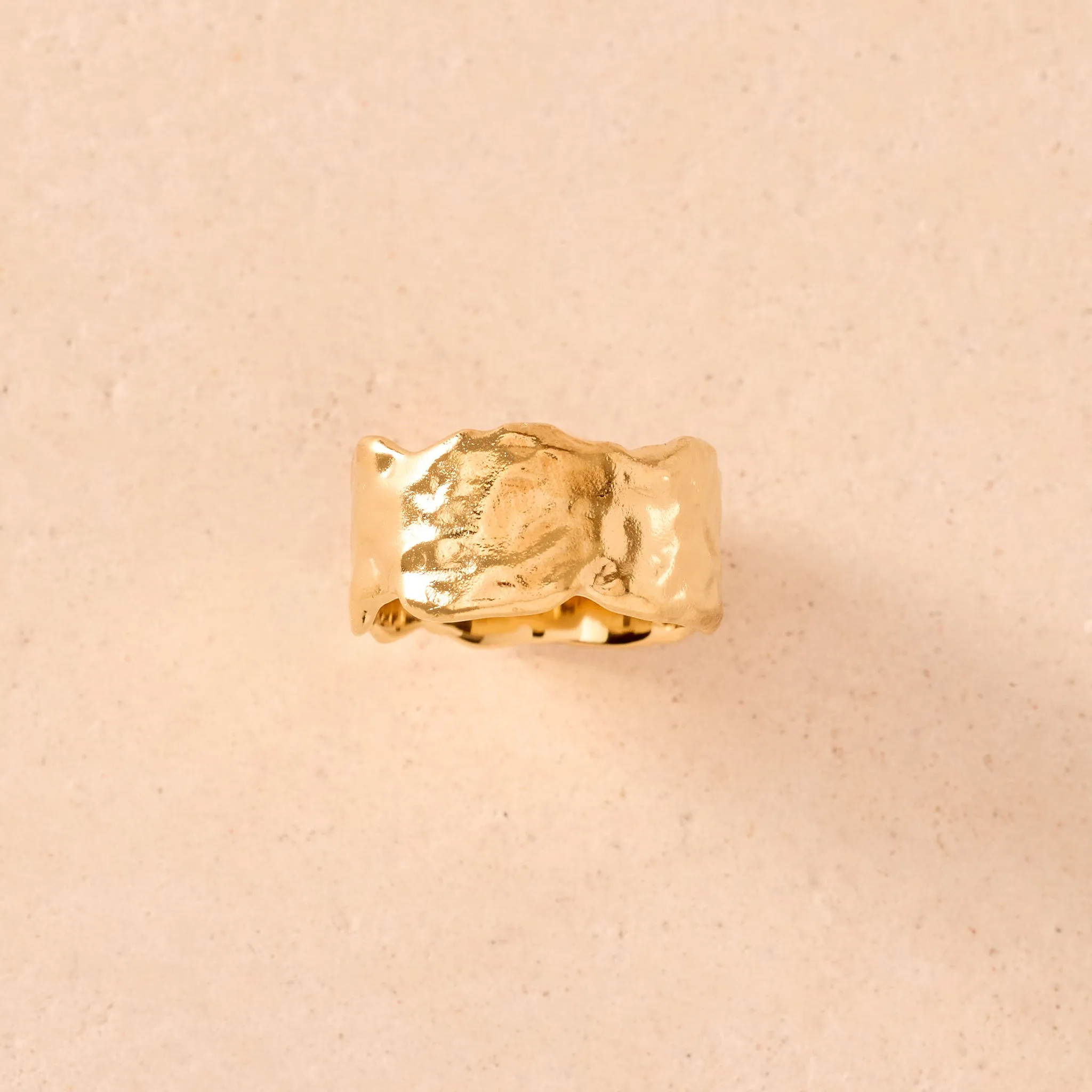 Alphée Ring sold by Agapee