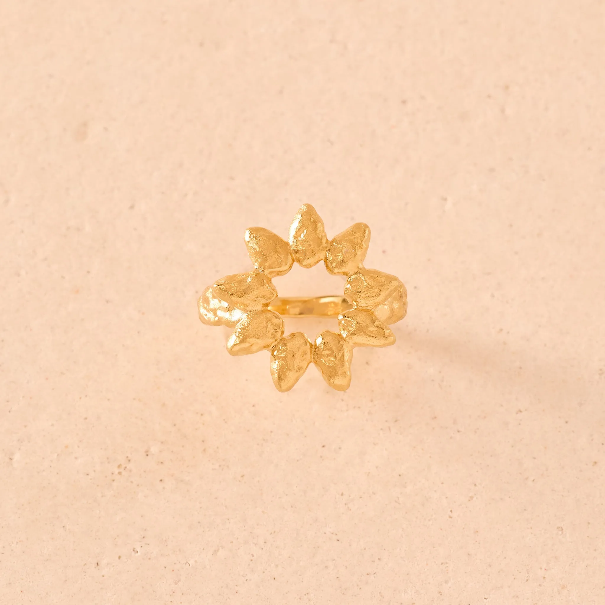 Hélia Ring sold by Agapee