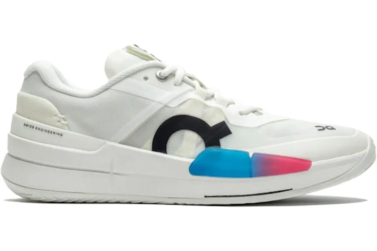 On The Roger Pro 2 White Malibu sold by Addict Sneakers