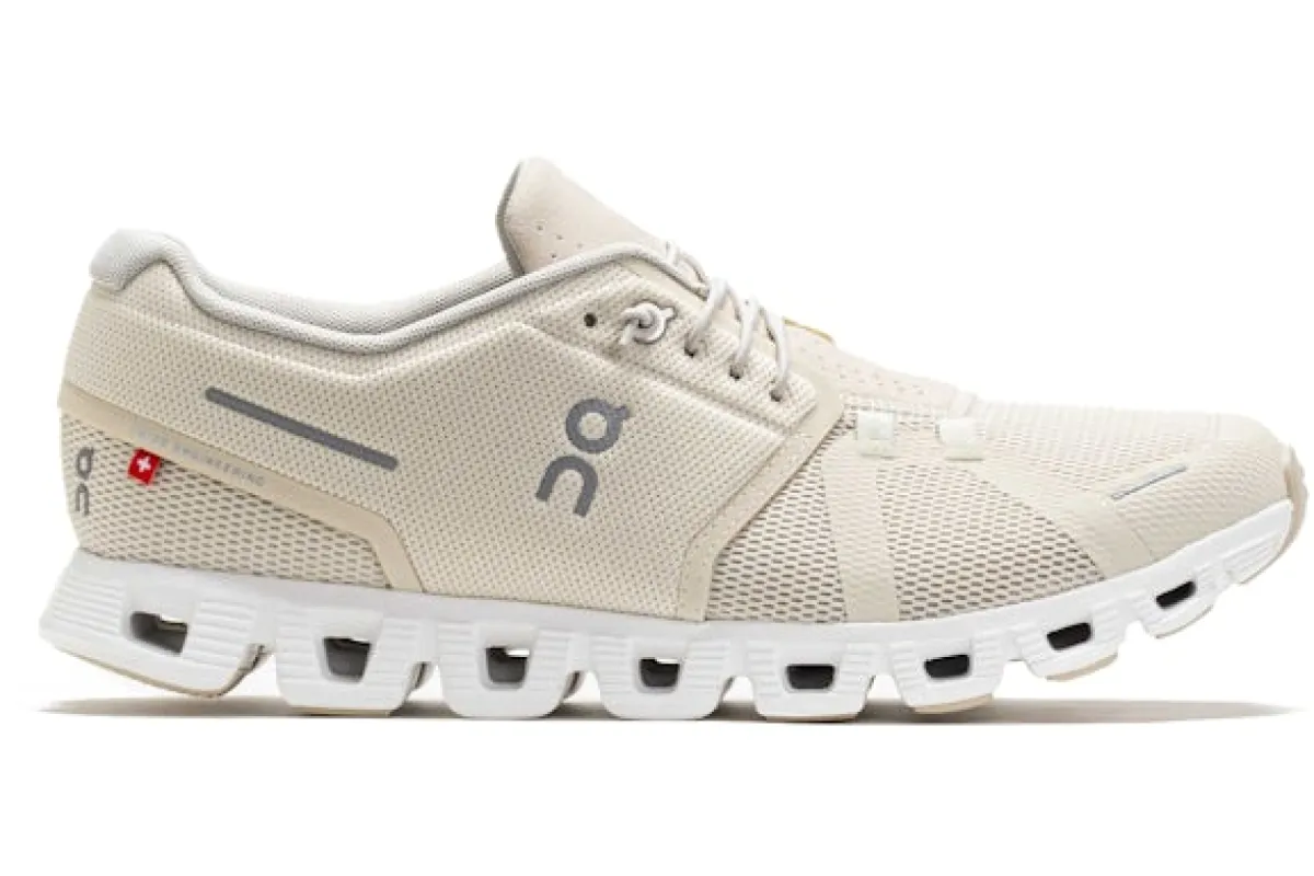 On Running Cloud 5 Cream Sand sold by Addict Sneakers