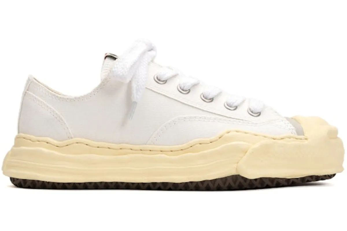 Maison Mihara Yasuhiro Hank VL OG Sole White sold by Addict Sneakers