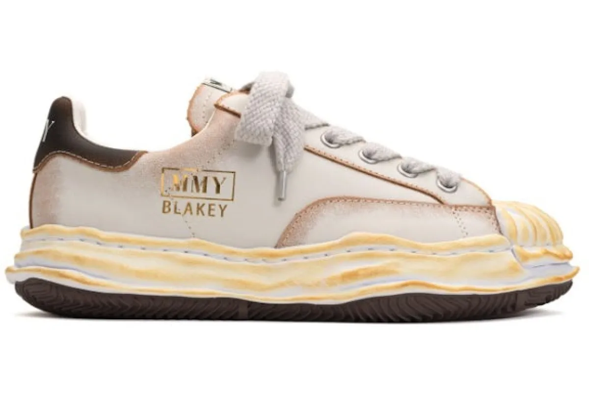 Maison Mihara Yasuhiro Blakey OG Sole Vegan Leather Low White sold by Addict Sneakers