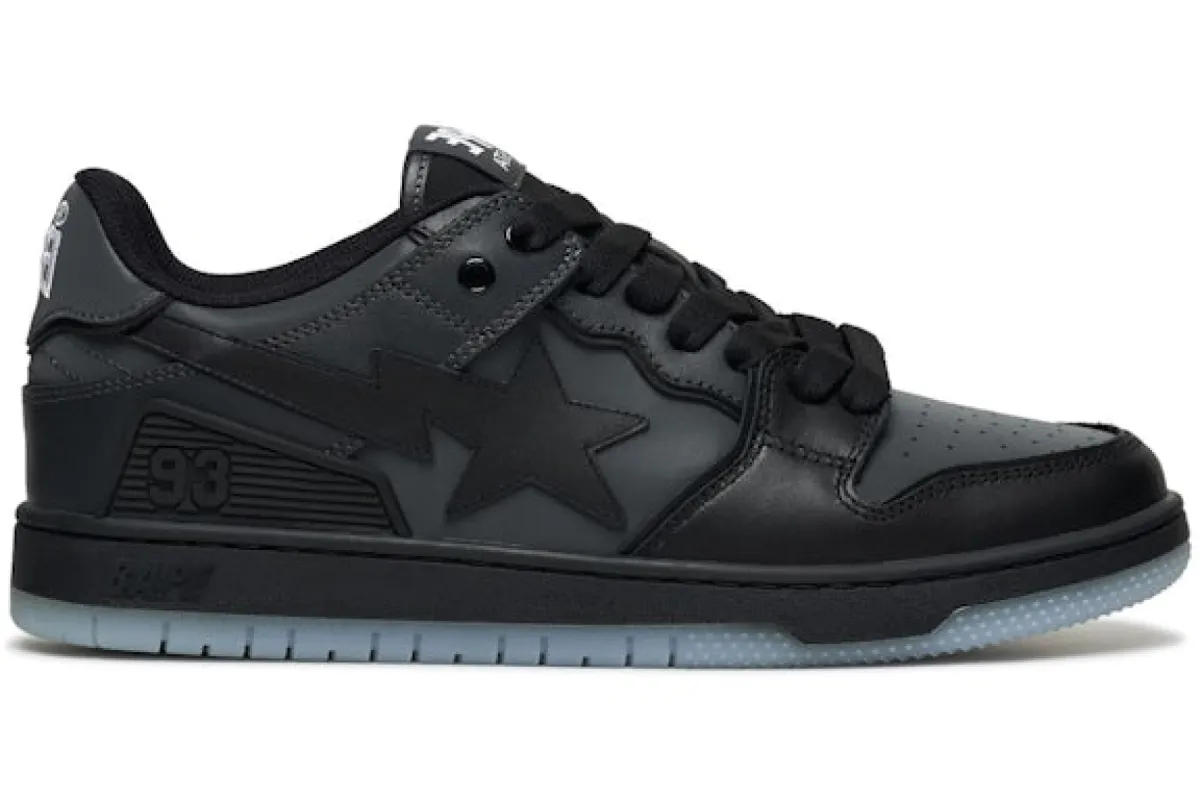A Bathing Ape Sk 8 Sta#5 M 2 Black sold by Addict Sneakers
