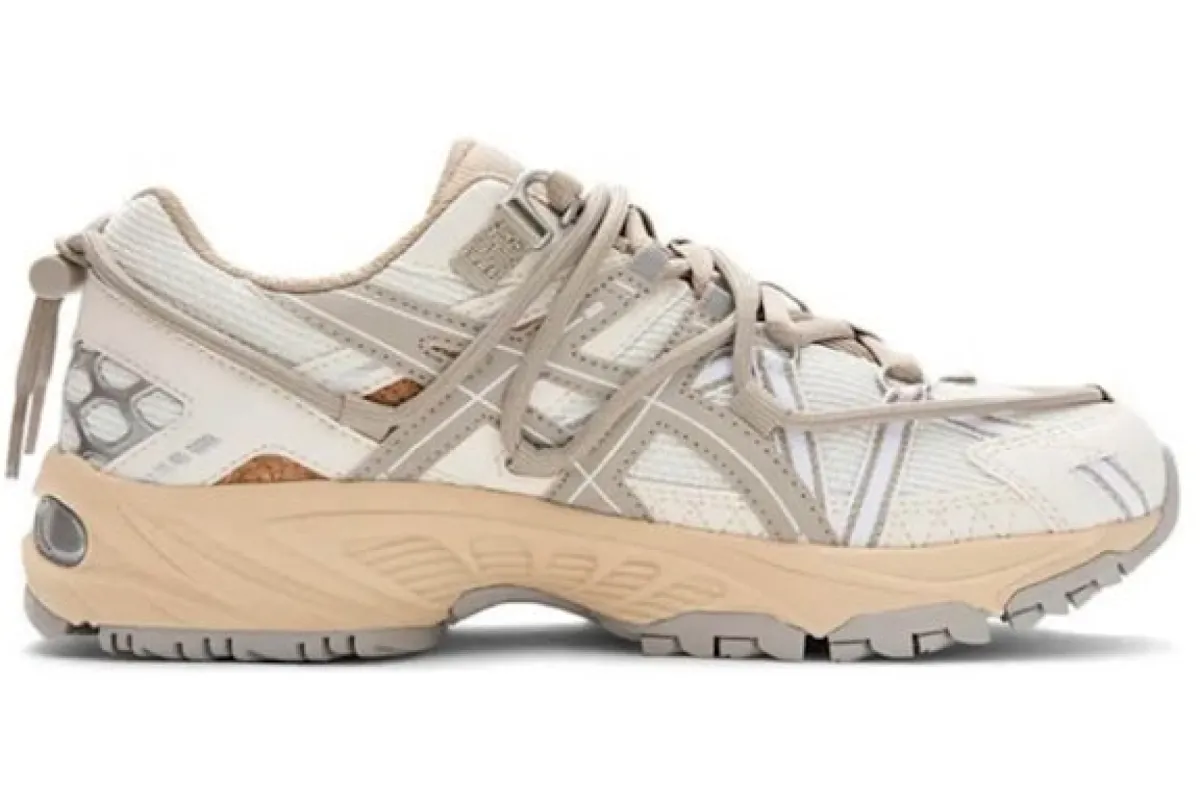 ASICS Gel-Kahana TR V 2 Cream Pure Silver sold by Addict Sneakers