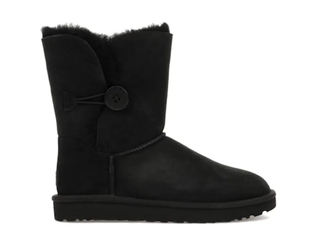 UGG Bailey Button IIBlack (Women's) sold by Addict Sneakers