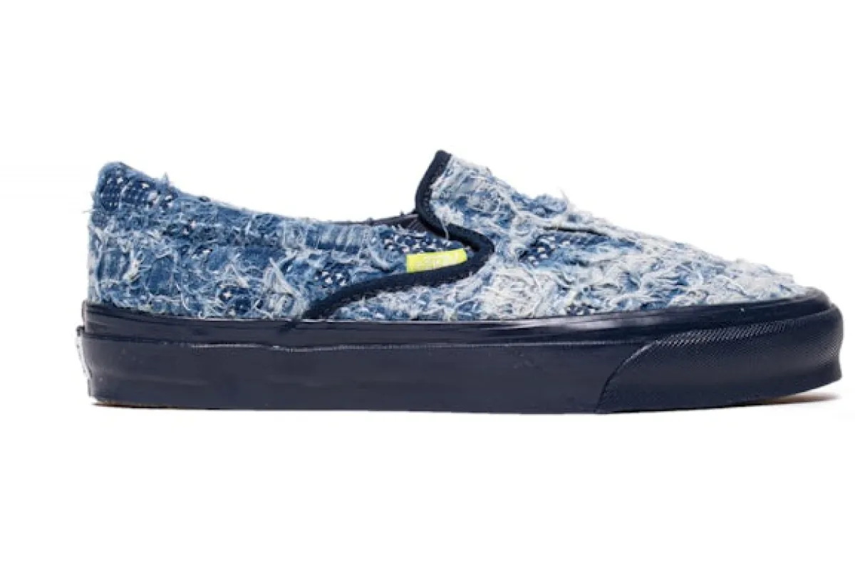 Vans Vault Slip-on LXFDMTL (2021) sold by Addict Sneakers