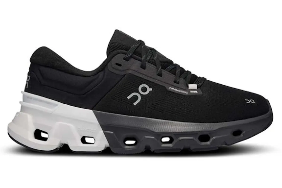 On Running Cloudflyer 5 Black White sold by Addict Sneakers