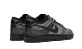 Nike Dunk Low Comme des Garçons Black sold by Addict Sneakers