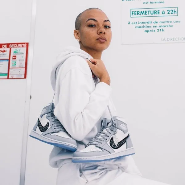 Air Jordan 1 High Dior sold by Addict Sneakers product image thumbnail 5