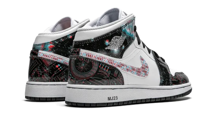 Air Jordan 1 Mid University Take Flight sold by Addict Sneakers product image thumbnail 3