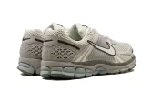 Nike Zoom Vomero 5 Light Orewood Brown Armory Blue sold by Addict Sneakers
