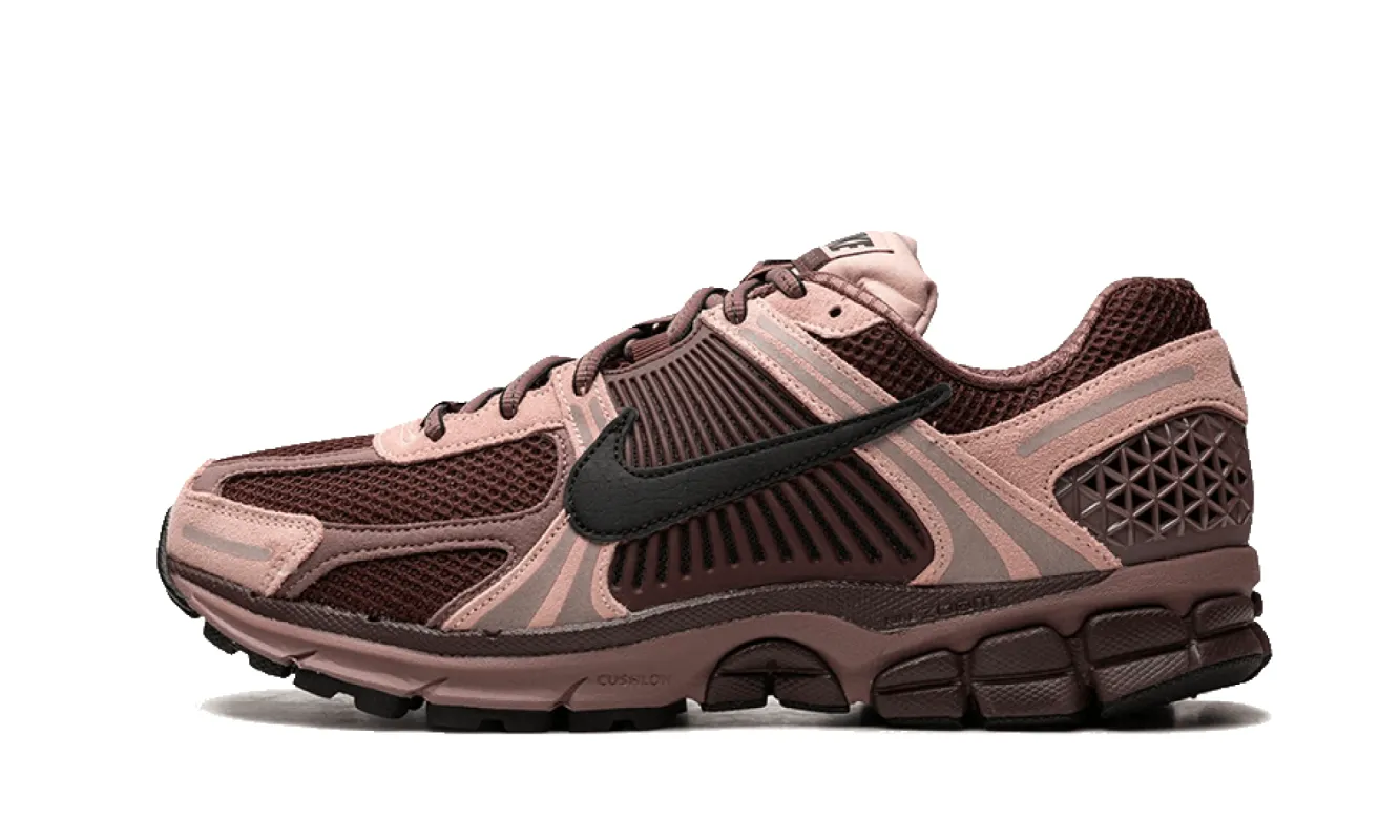 Nike Zoom Vomero 5 Plum Eclipse sold by Addict Sneakers