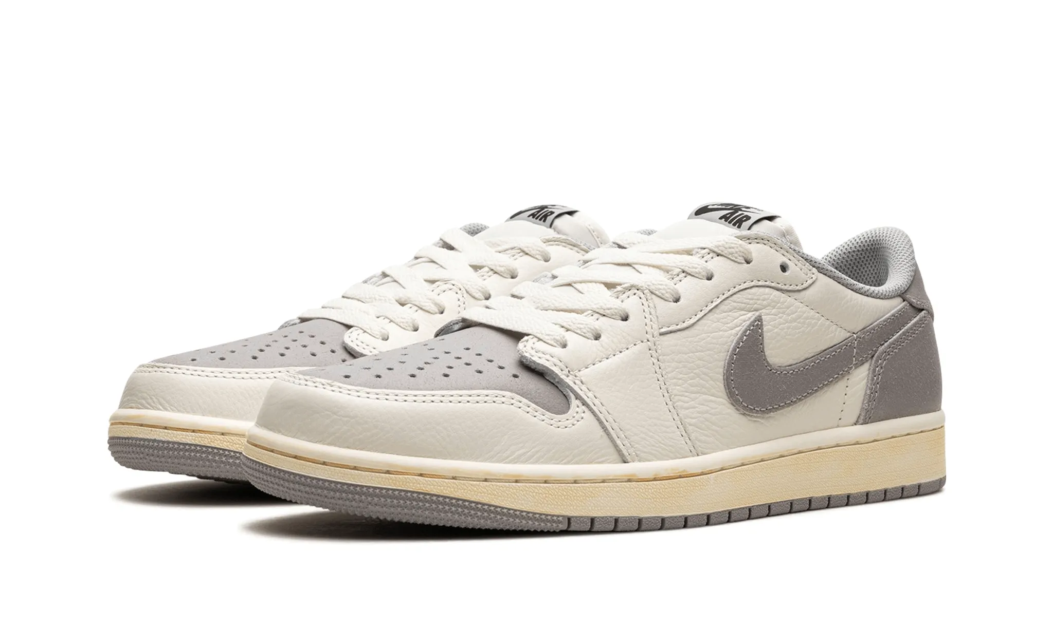 Air Jordan 1 Retro Low OG EX Sail sold by Addict Sneakers product image thumbnail 2