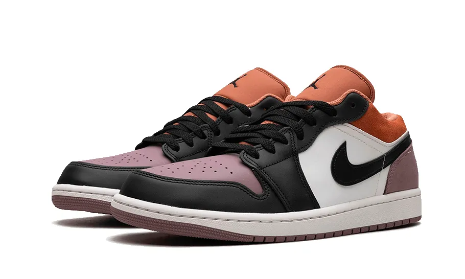 Air Jordan 1 Low SE Sky J Mauve sold by Addict Sneakers product image thumbnail 2