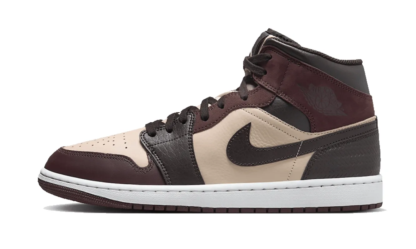 Air Jordan 1 Mid SE Paris YMCA made by Jordan