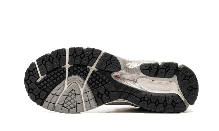 New Balance 2002R Gore-Tex Concrete sold by Addict Sneakers product image thumbnail 4