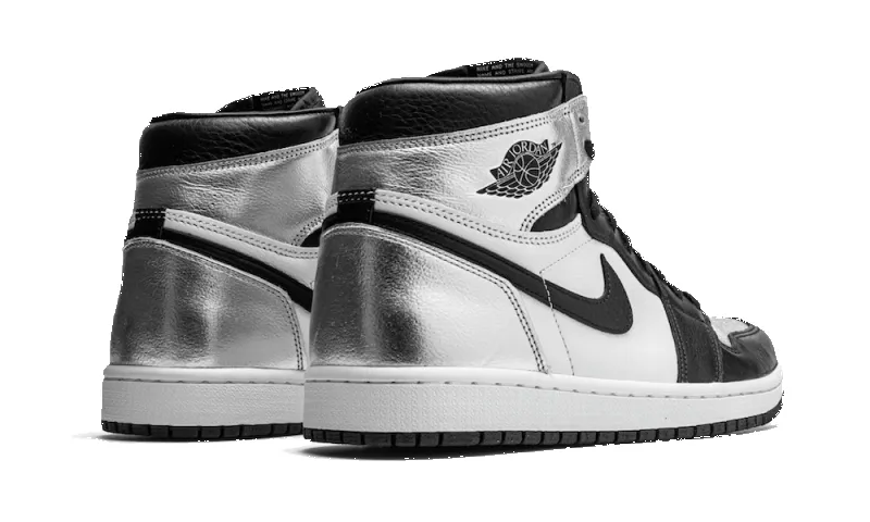 Air Jordan 1 Retro High Silver Toe sold by Addict Sneakers product image thumbnail 3