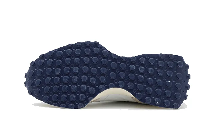 New Balance 327 Moonbeam White Navy sold by Addict Sneakers product image thumbnail 3