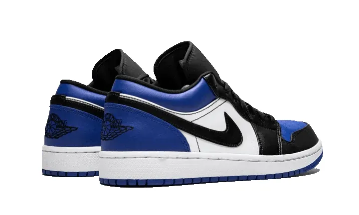 Air Jordan 1 Low Royal Toe sold by Addict Sneakers product image thumbnail 4