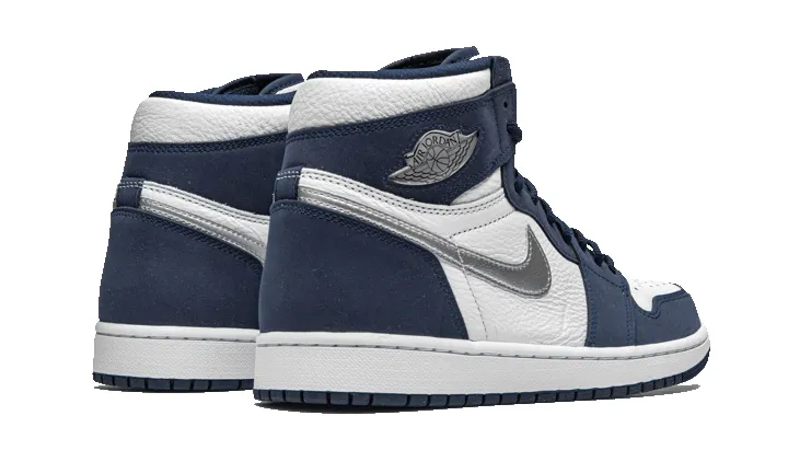 Air Jordan 1 Retro High Midnight Navy (2020) sold by Addict Sneakers product image thumbnail 3