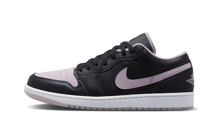 Air Jordan 1 Low Se Black Ice Lilac sold by Addict Sneakers