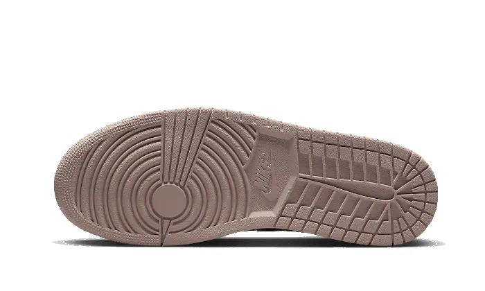 Air Jordan 1 Mid Se Craft Sail Taupe Haze sold by Addict Sneakers product image thumbnail 3