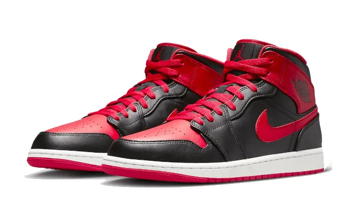 Air Jordan 1 Mid Alternate Bred 2022 sold by Addict Sneakers product image thumbnail 2