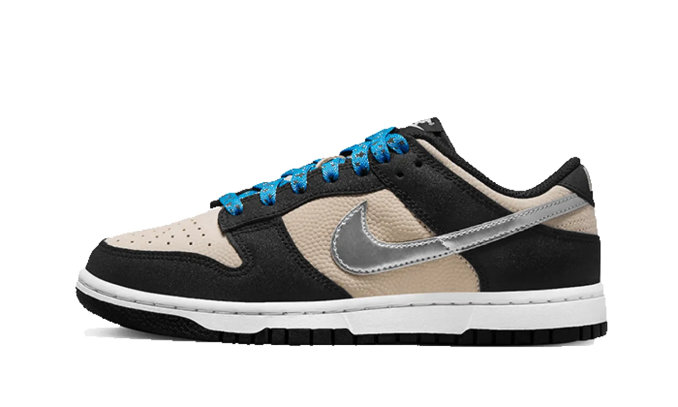 Nike Dunk Low Starry Laces sold by Addict Sneakers