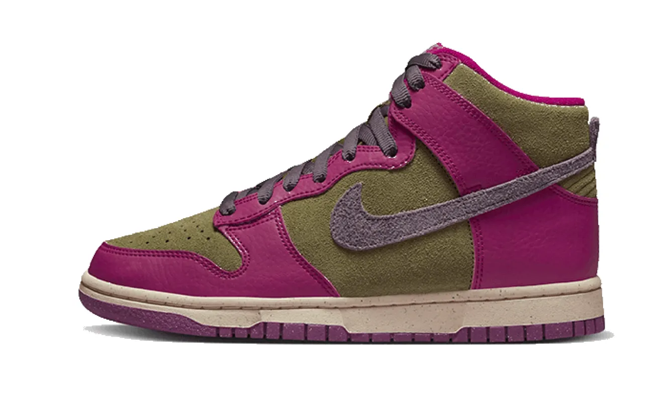 Nike Dunk High Dynamic Berry sold by Addict Sneakers