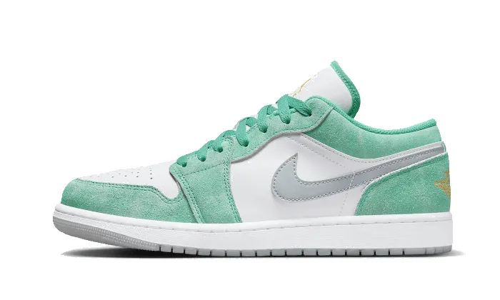 Air Jordan 1 Low Se New Emerald Grey sold by Addict Sneakers