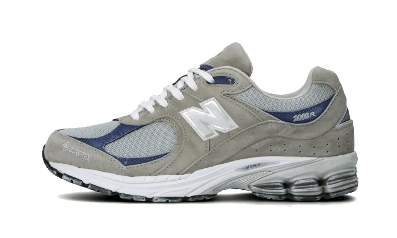 New Balance 2002R Gore Tex Light Grey sold by Addict Sneakers