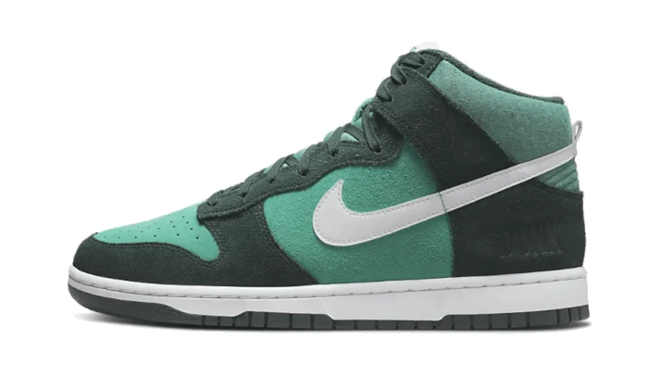 Nike Dunk High Retro Se Athletic Club sold by Addict Sneakers