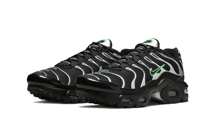 Nike Air Max Plus Black Silver Green Strike sold by Addict Sneakers product image thumbnail 2