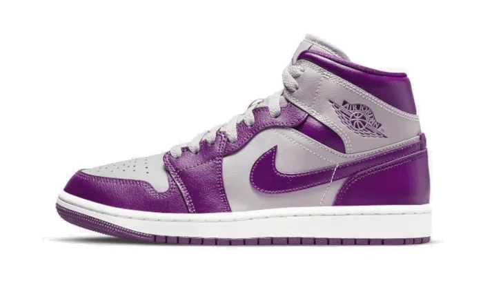 Air Jordan 1 Mid Magenta 2022 sold by Addict Sneakers