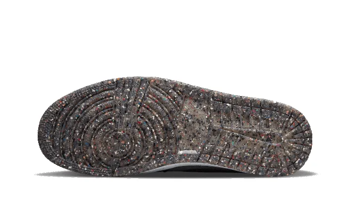 Air Jordan 1 Low Se Crater University Blue sold by Addict Sneakers product image thumbnail 3