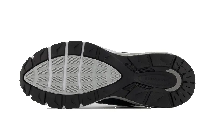 New Balance 990 V5 Made In Usa Navy sold by Addict Sneakers product image thumbnail 3