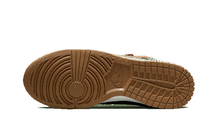 Nike Dunk Low Next Nature Sequoia Olive sold by Addict Sneakers product image thumbnail 3