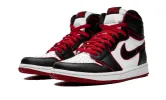 Air Jordan 1 Retro High Bloodline sold by Addict Sneakers