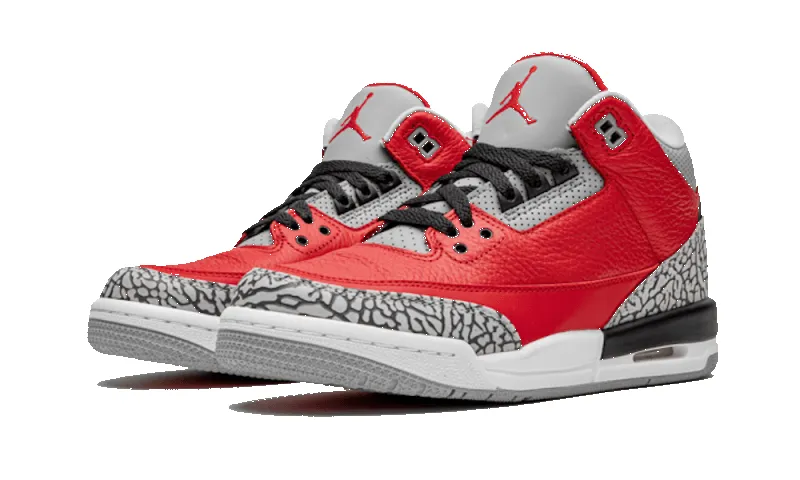 Air Jordan 3 Se Red Cement sold by Addict Sneakers product image thumbnail 2