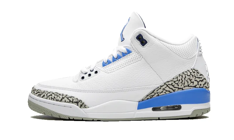 Air Jordan 3 Unc sold by Addict Sneakers
