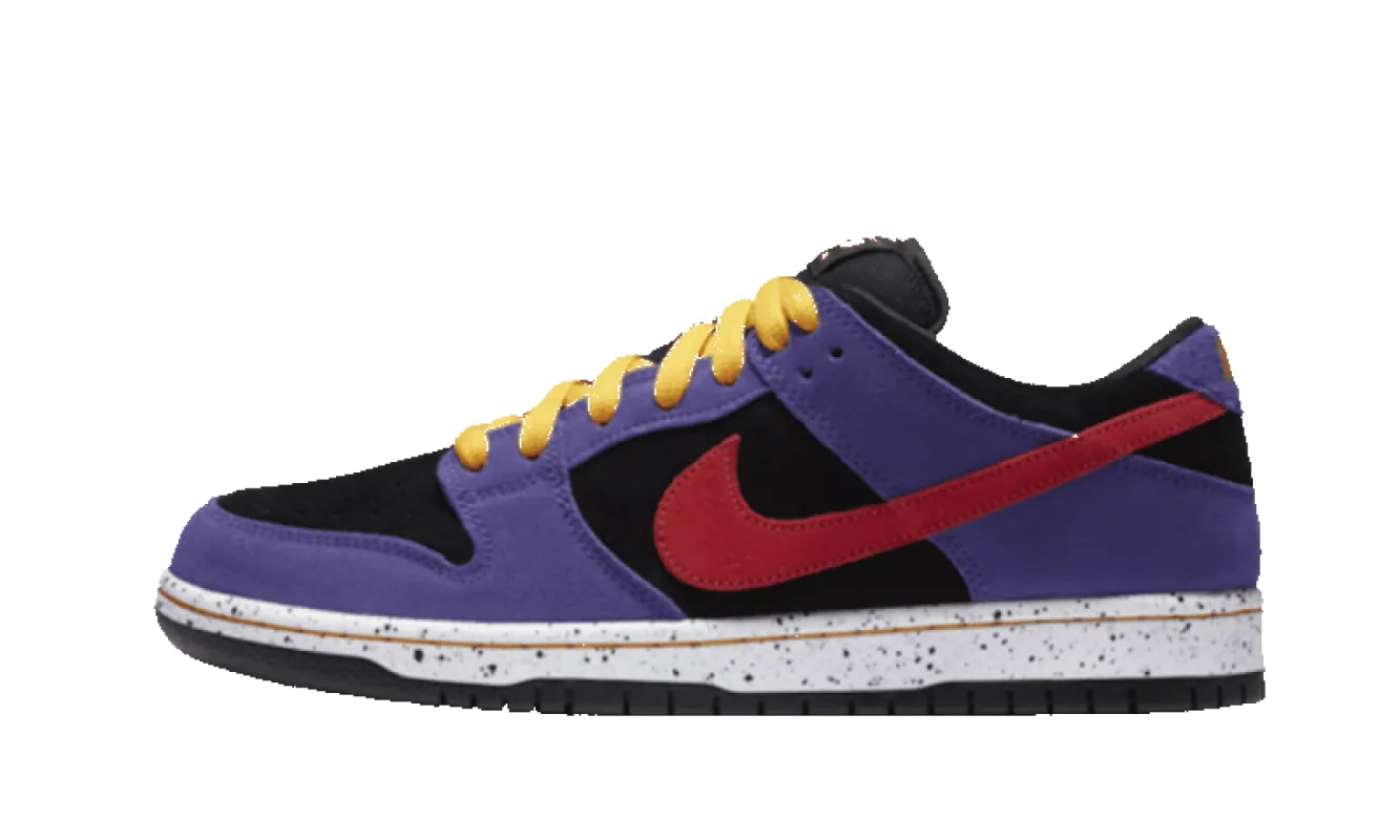 Nike Sb Dunk Low Acg Terra sold by Addict Sneakers