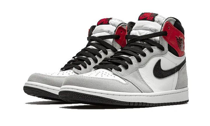 Air Jordan 1 Retro High Light Smoke Grey sold by Addict Sneakers product image thumbnail 2