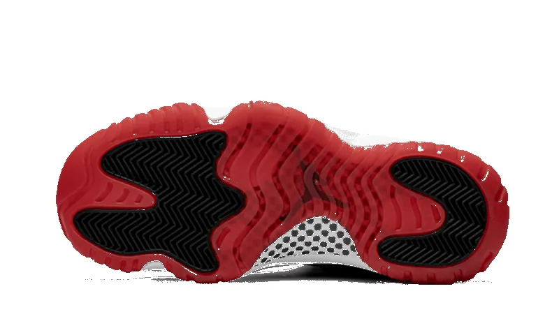 Air Jordan 11 Retro Bred sold by Addict Sneakers product image thumbnail 3