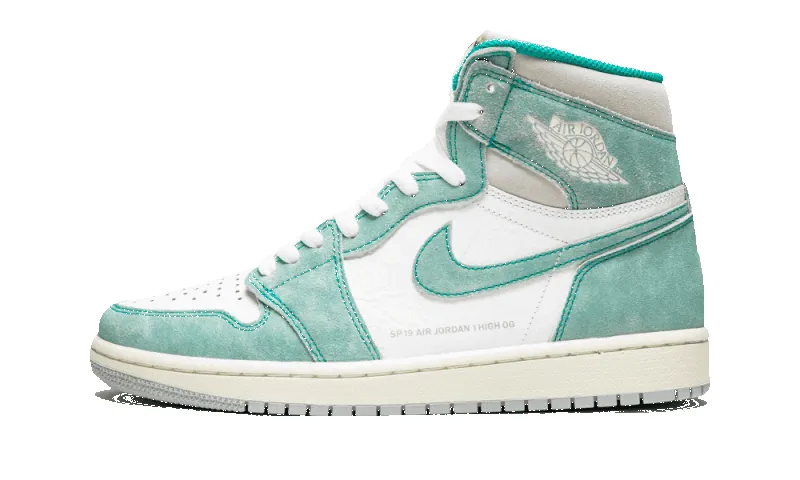 Air Jordan 1 Retro High Flight Nostalgia sold by Addict Sneakers