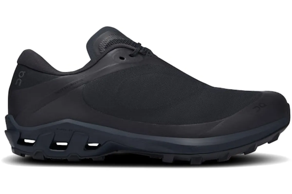 On Cloudventure Peak POST ARCHIVE FACTION All Black sold by Addict Sneakers